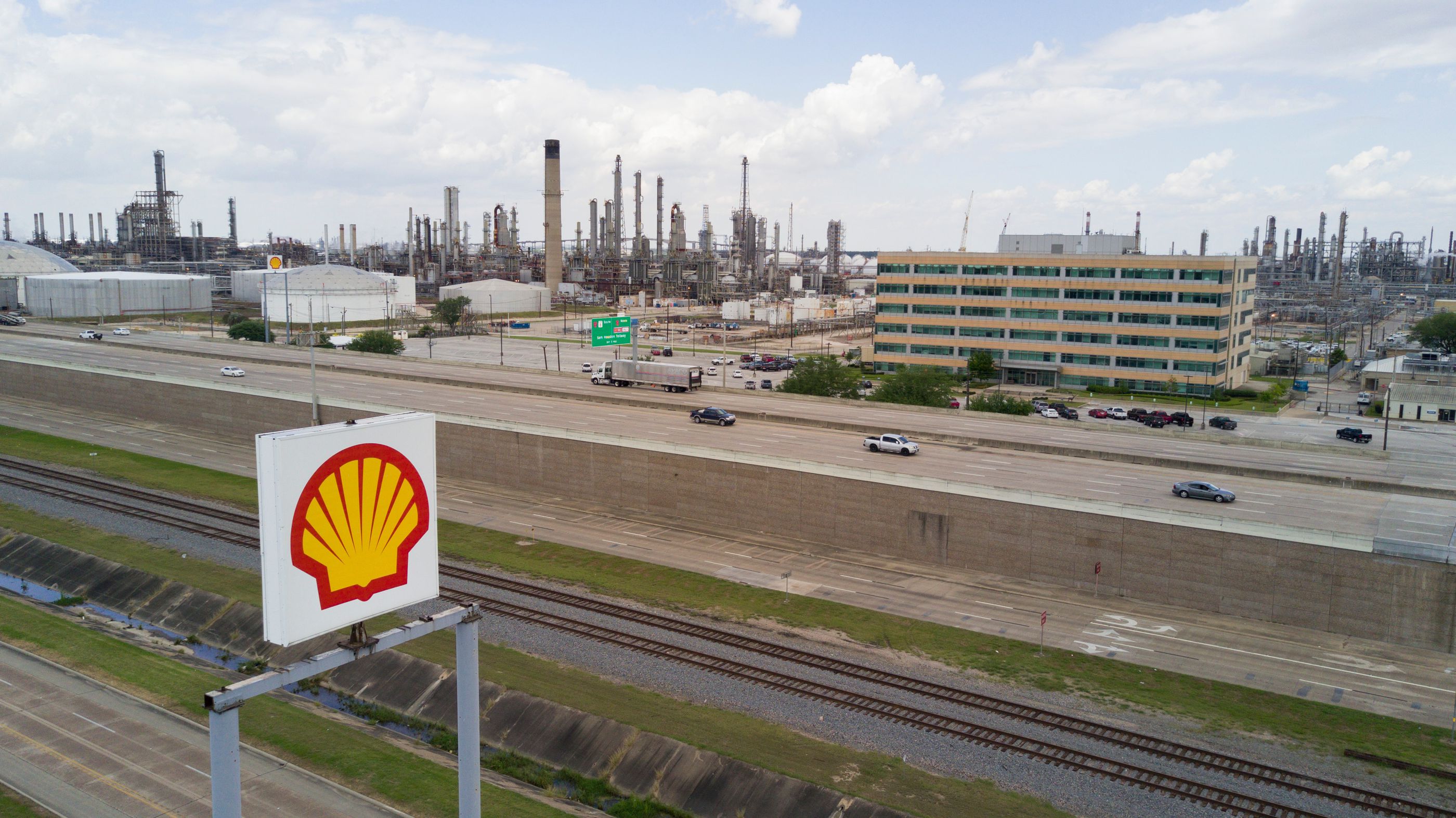 A Pass to Poison | The Texas Tribune